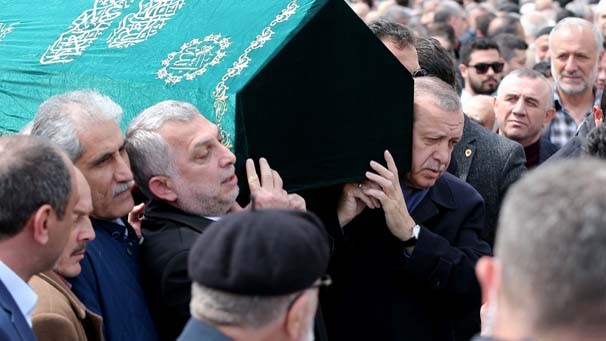 SON DAKİKA! RECEP TAYYİP ERDOĞAN'DAN ACI HABER GELDİ! HAYATINI KAYBETTİ...