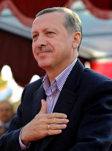 RECEP TAYYİP ERDOĞAN 14 YILLIK HAYALİNİ AÇIKLADI..! "DÖRT BİR YANIMIZDA SAVAŞ OLSA DA..."