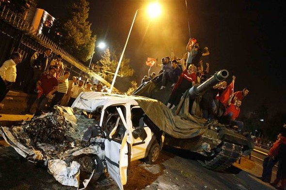 ANKARA'DA TESLİM OLAN ASKERLER KONUŞTU! İFADELERİNİ DUYUNCA TÜYLERİNİZ ÜRPERECEK..!