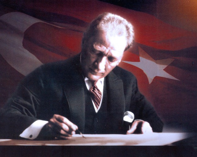 ATATÜRK VE ERDOĞAN HAKKINDA ÖYLE BİR PAYLAŞIM YAPTI Kİ..! TERBİYESİZLİĞİN BU KADARINA PES DEDİRTTİ..!