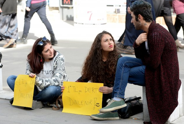 ONLARA 1 TL VERİLDİĞİNDE... BAKIN NE YAPIYORLAR!