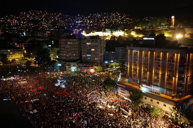 ASTROLOG DARBEYİ BİLMİŞTİ BAKIN ŞİMDİ NE DİYOR!Bİ KEHANETTE DAHA BULUNDU!