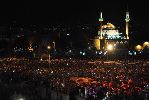 İŞTE 15 TEMMUZ DARBE GİRİŞİMİNİN PERDE ARKASI..! ÇOK ŞAŞIRCAKSINIZ..!