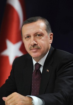 RECEP TAYYİP ERDOĞAN 14 YILLIK HAYALİNİ AÇIKLADI..! "DÖRT BİR YANIMIZDA SAVAŞ OLSA DA..."