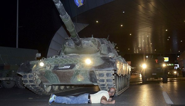 ANKARA'DA TESLİM OLAN ASKERLER KONUŞTU! İFADELERİNİ DUYUNCA TÜYLERİNİZ ÜRPERECEK..!