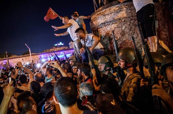 ANKARA'DA TESLİM OLAN ASKERLER KONUŞTU! İFADELERİNİ DUYUNCA TÜYLERİNİZ ÜRPERECEK..!