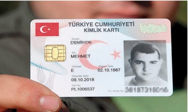 YENİ KİMLİK KARTLARININ DAĞITILICAĞI TARİH BELLİ OLDU..!