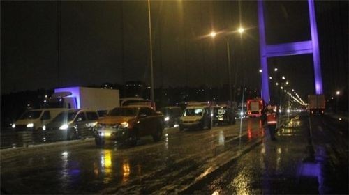 İSTANBUL'DA BOMBA! TRAFİK FELÇ OLDU! HEMEN ORADAN UZAKLAŞIN..!