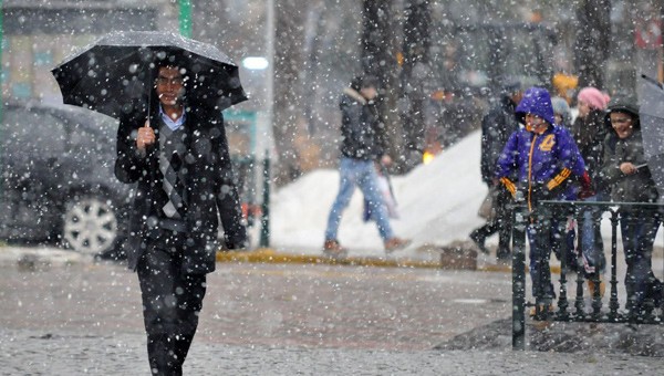 METEOROLOJİ’DEN ACİL UYARI! YARINDAN İTİBAREN. BU İLLERE KAR VE YAĞMUR GELİYOR DİKKAT..!