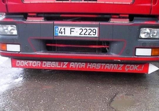 ARAÇLARIN ARKASINA YAZILAN EN KOMİK SÖZLER!!