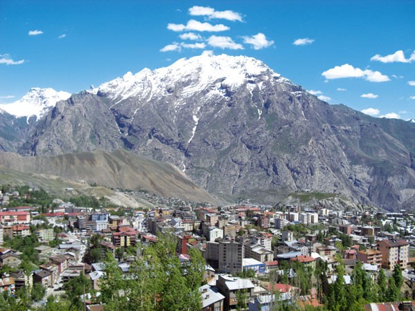 HAKKARİ VE ŞIRNAK İL OLMAKTAN ÇIKIYOR! BAKIN ONLARIN YERİNE HANGİ ŞEHİR GELiYOR..!