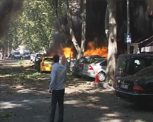 Ankara'da çok şiddetli patlama! Her yerden ambulans sesleri geliyor...