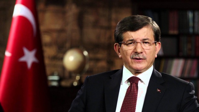 Başbakan Davutoğlu'ndan flaş açıklamalar...