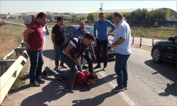 ASKER HALKA ATEŞ AÇTI! UYARILAR GELİYOR..! ÇOK SAYIDA ÖLÜ  VE YARALI VAR..!