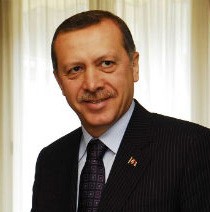 RECEP TAYYİP ERDOĞAN 14 YILLIK HAYALİNİ AÇIKLADI..! "DÖRT BİR YANIMIZDA SAVAŞ OLSA DA..."