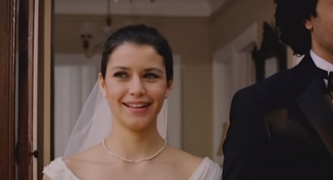 Beren Saat hamile mi?