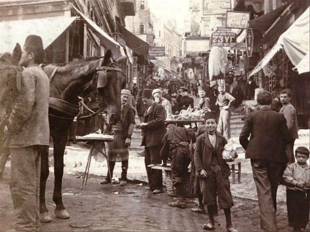 Eski İstanbul'u merak ediyor musunuz?