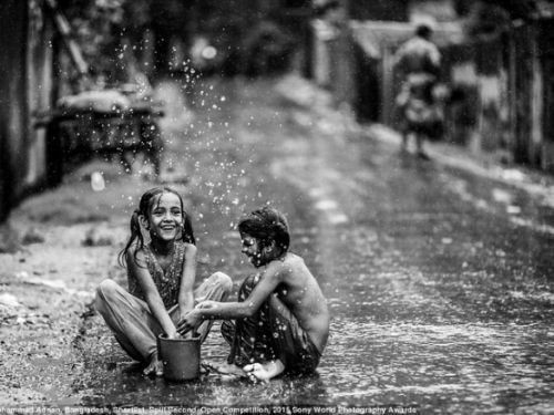 Dünya bu fotoğrafları konuşuyor ! ‘Ne var ki’ Diyorsanız bir sonraki kareye bakın..