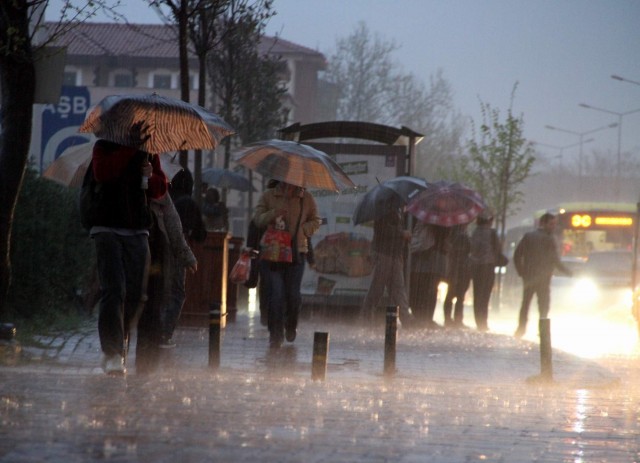 Meteoroloji'den sağanak uyarısı!