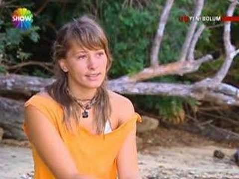 Survivor Özlem'in eski halini görenler şaşırıyor!