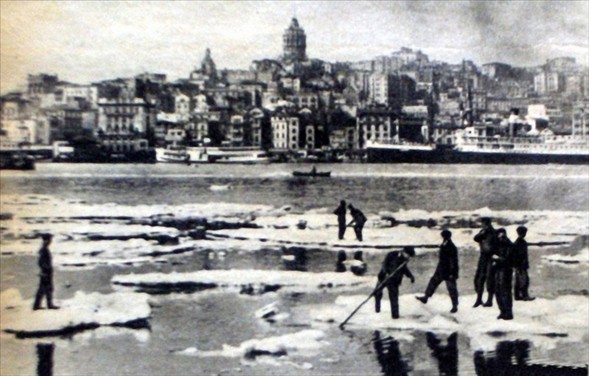 İSTANBUL BOĞAZININ BUZ TUTTUĞU YILLAR!O YILLARA DÖNMEMİZ AN MESELESİ!NEDENMİ?