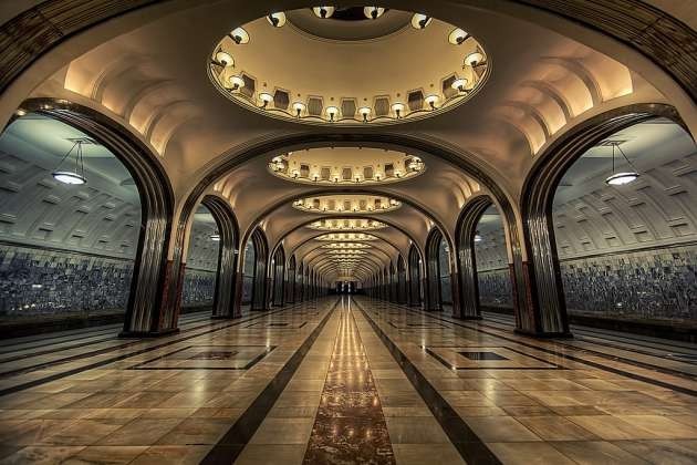 Türkiye de olsa içinden çıkmayacağınız Metro istasyonları!