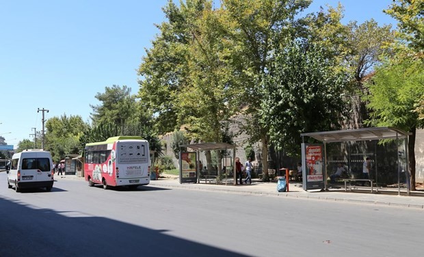 Diyarbakır'da kepenk ve kontak kapatma eylemi