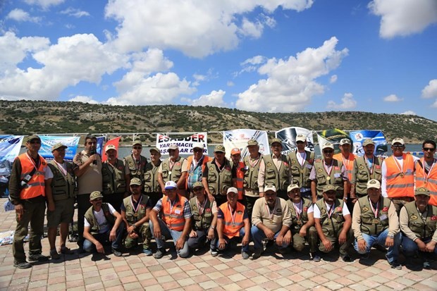 Amatör balıkçılar Eskişehir'de yarıştı