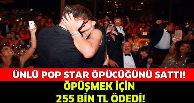 RİCKY MARTİN İLE ÖPÜŞMEK İÇİN 255 BİN TL ÖDEDİ!