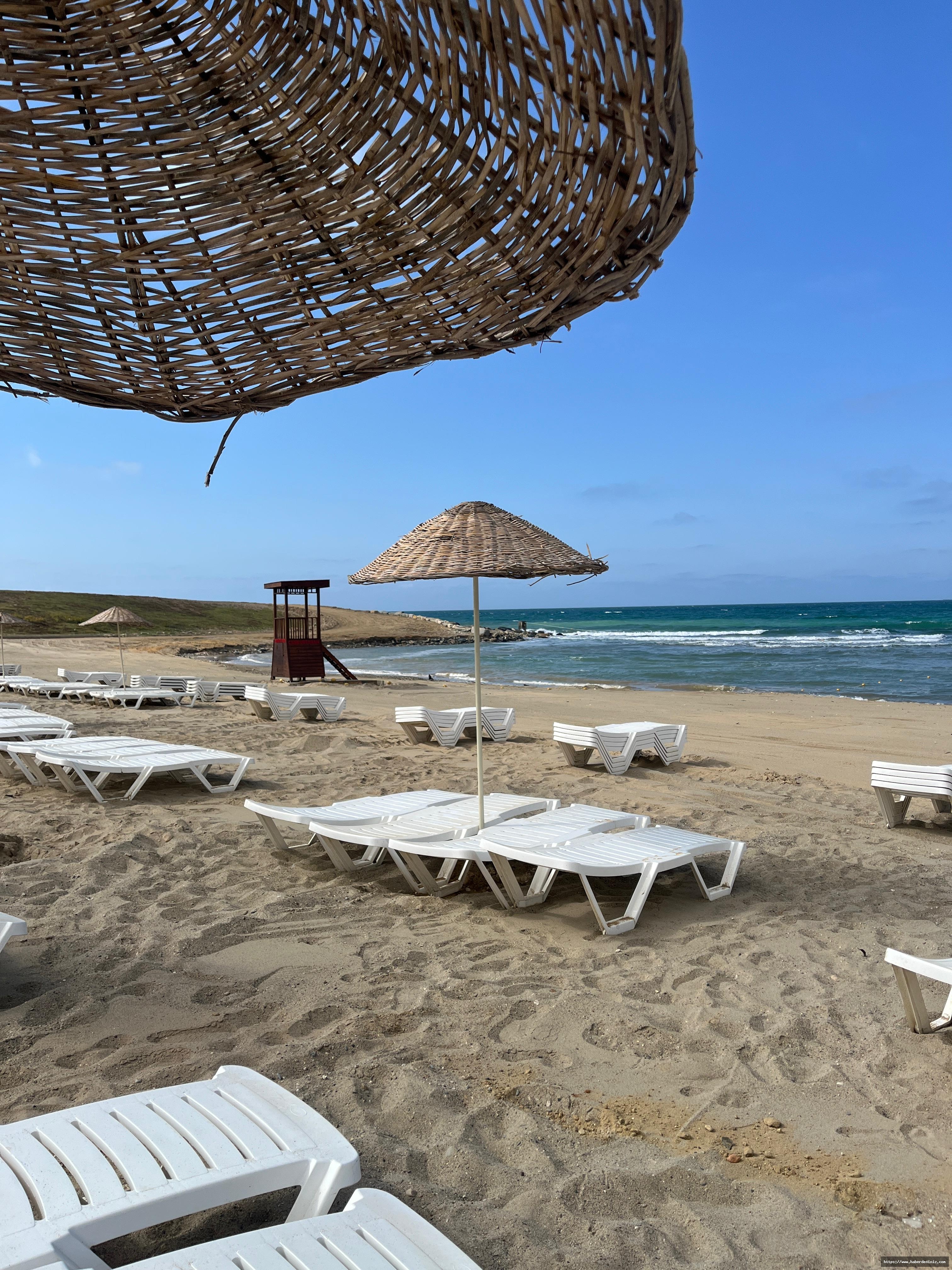 Çiftalan Plajı’nda Yaz Keyfi: Ücretsiz Şezlong ve Şemsiyeler