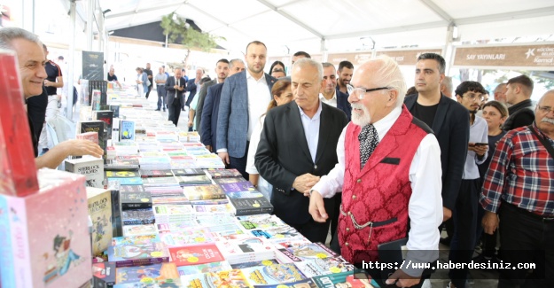 Küçükçekmece Belediyesi’nin İKİNCİ KİTAP GÜNLERİ başladı