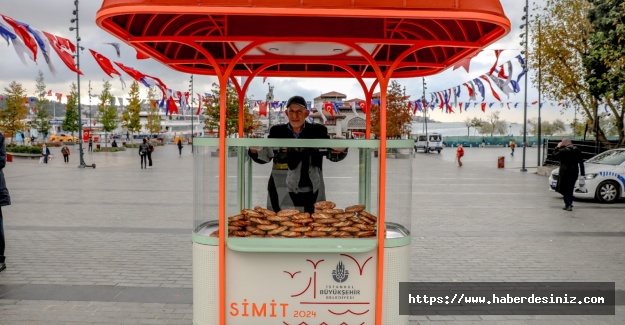 Yeni simit arabaları Beşiktaş Meydanı'nda