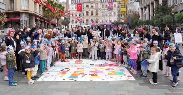 Beyoğlu’ndan dünya çocuklarına mesaj var